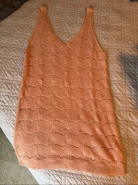 Cupshe NWOT Peach Knit V-Neck Sleeveless Top